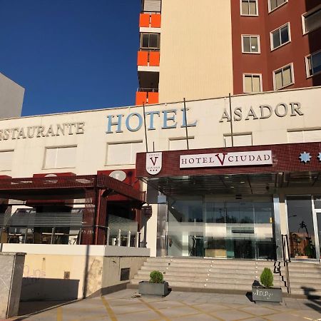 Hotel V.Ciudad اراندا دي دويرو المظهر الخارجي الصورة